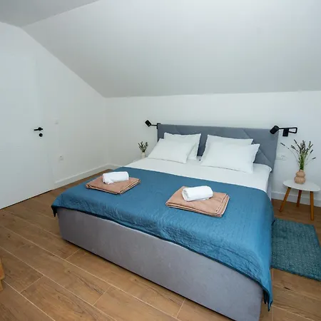 Prázdninový dům House Sumica,