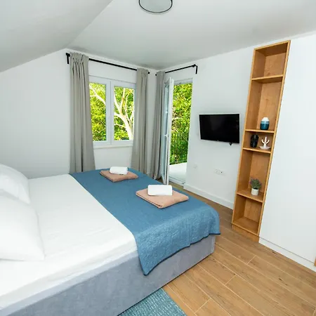 House Sumica, Vakantiehuis