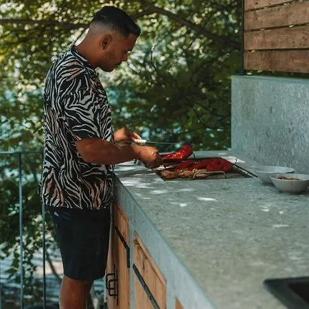 Сasa de vacaciones House Sumica, *