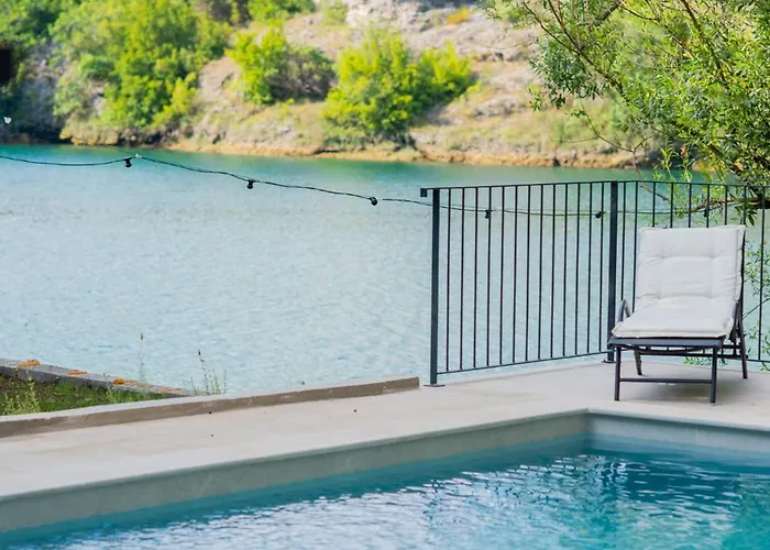 Casa de Férias House Sumica,