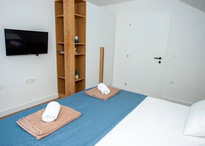 House Sumica, Casa de Férias *