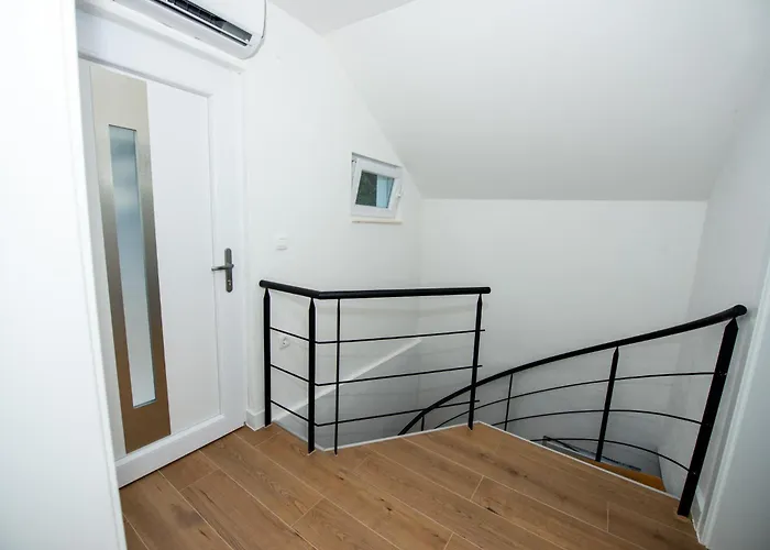 House Sumica, Casa de Férias Mostar